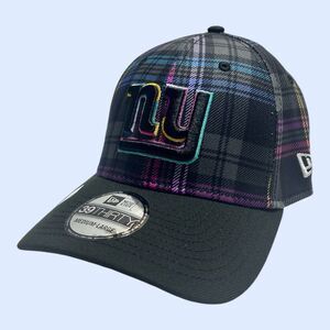 New Era Men's Black New York Giants Crucial Catch Plaid 39THIRTY Flex Hat